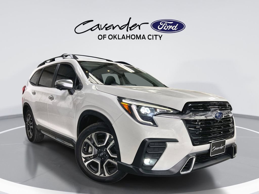 Used 2023 Subaru Ascent Touring AWD/4WD image 1
