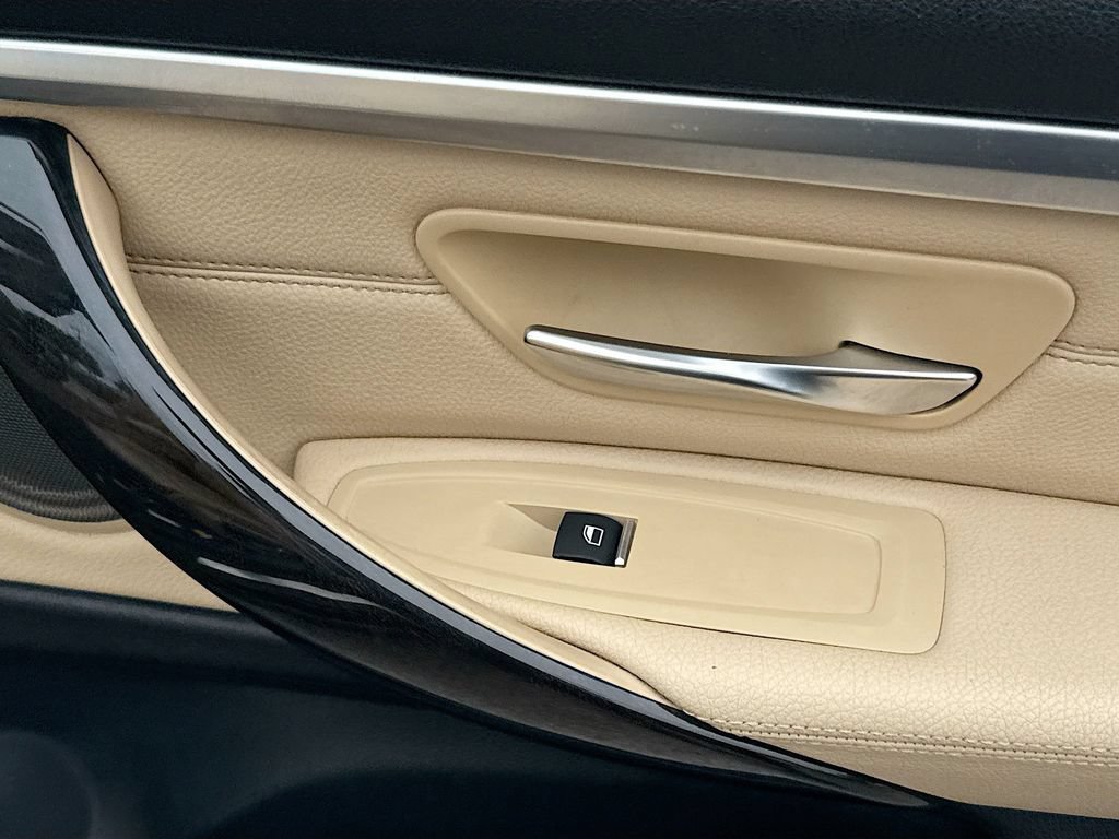 Used 2018 BMW 430i xDrive Convertible AWD/4WD image 35