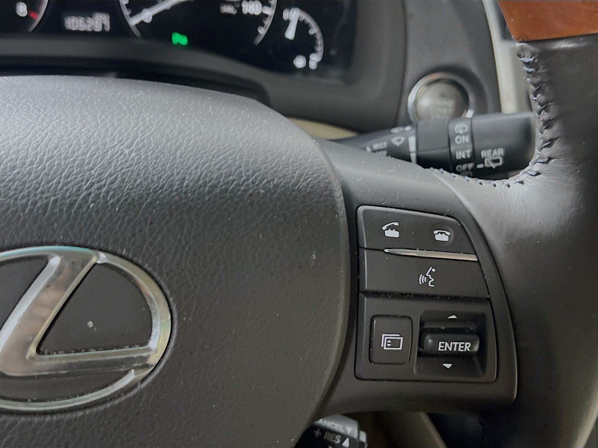 Used 2012 Lexus RX 350 FWD w/ Premium Pkg image 20