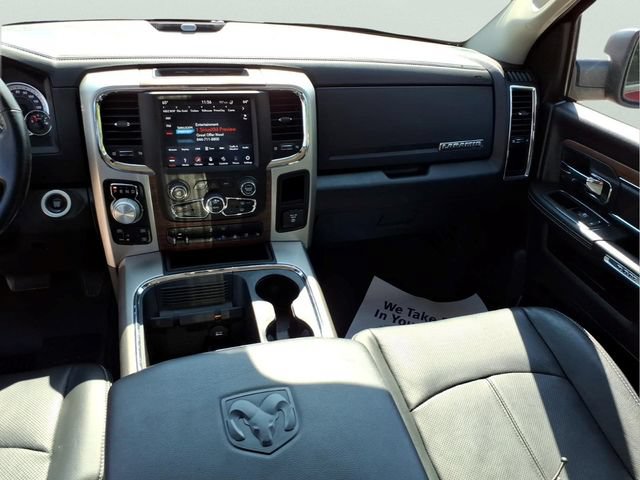 Used 2019 RAM 1500 Laramie w/ Convenience Group AWD/4WD image 14