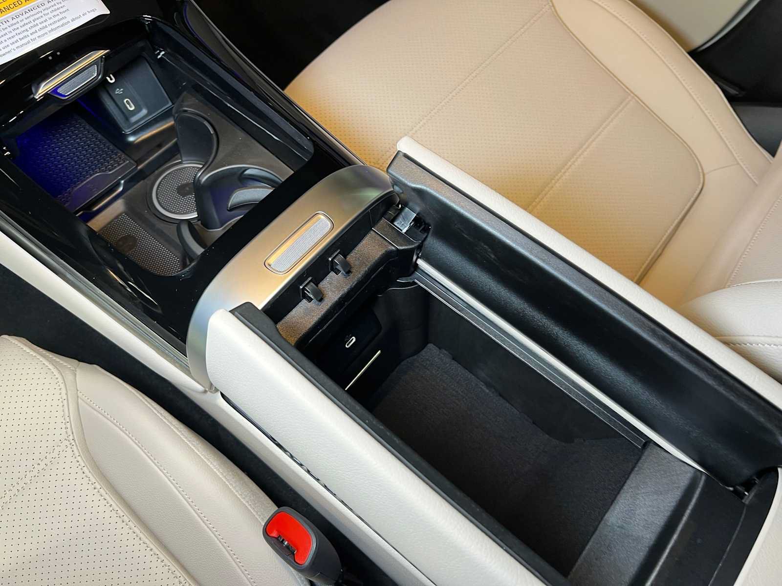 New 2027 Mercedes-Benz GLC 300 4MATIC image 34