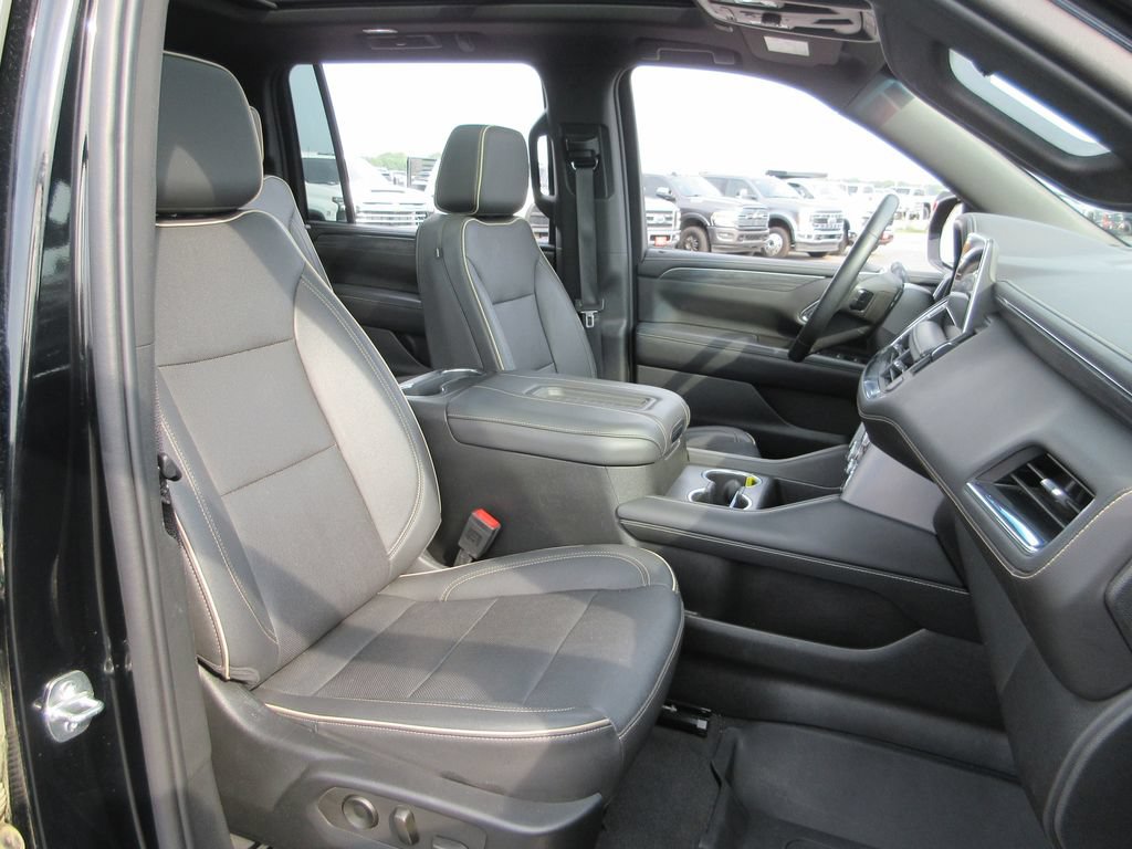 Certified 2023 GMC Yukon XL SLT AWD/4WD image 25