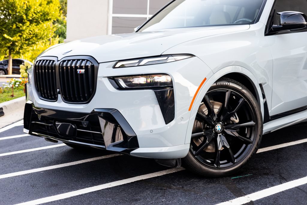 Used 2024 BMW X7 M60i w/ Executive Package AWD/4WD image 3