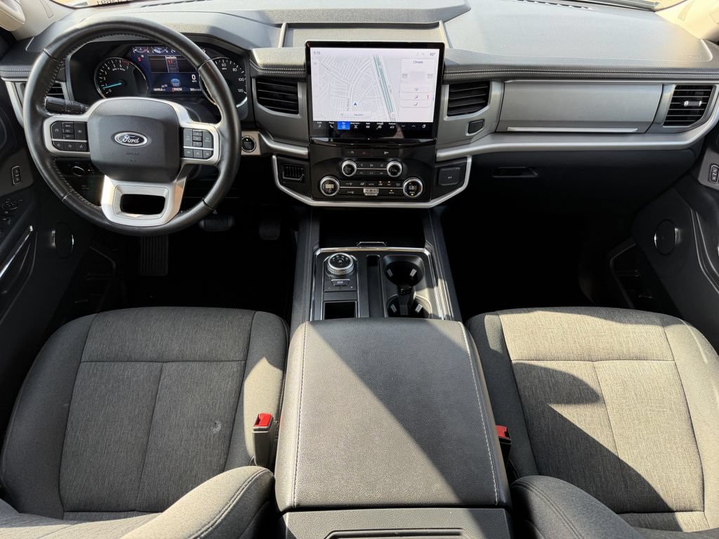 Used 2024 Ford Expedition XLT RWD image 13