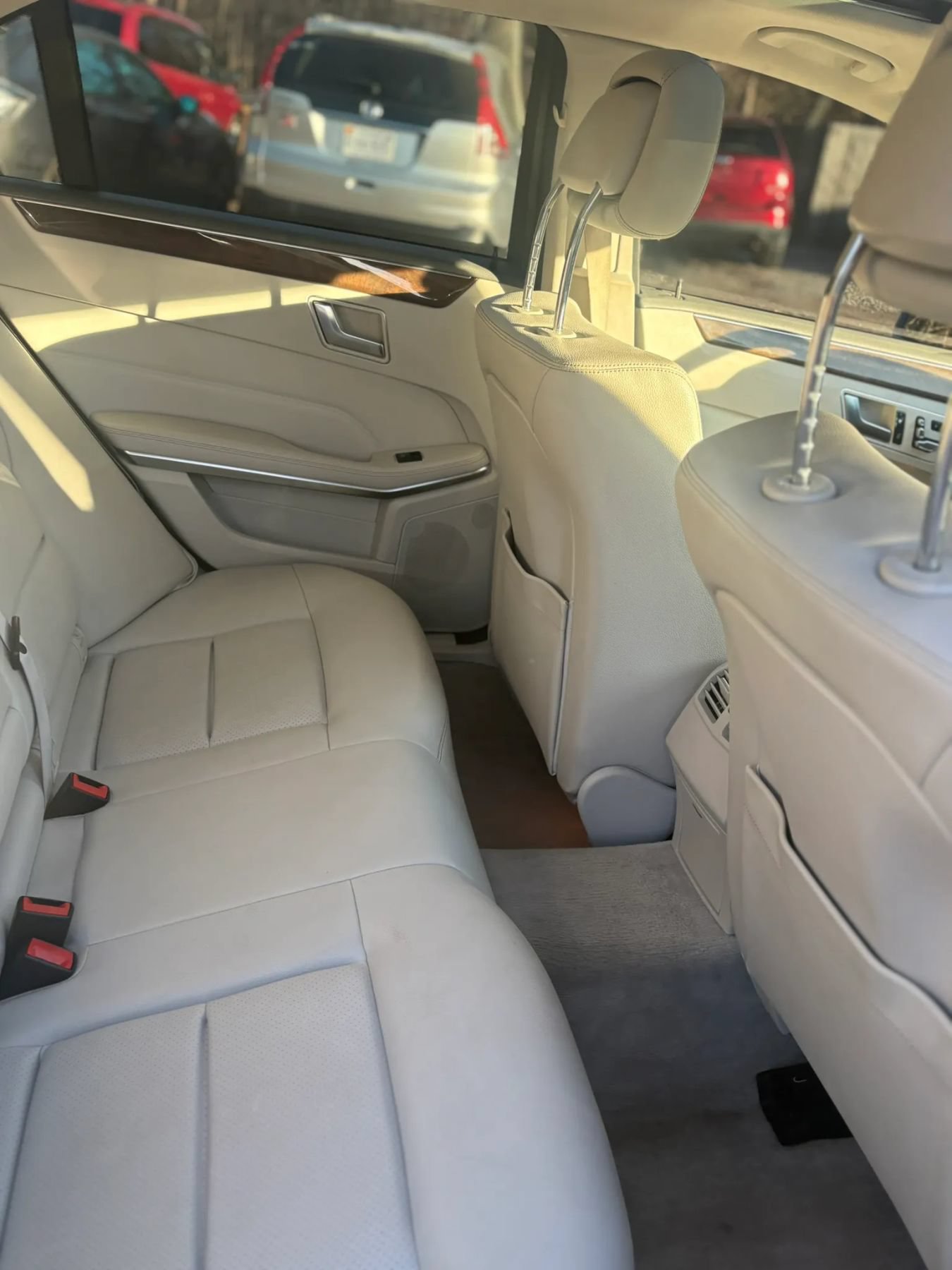 Used 2015 Mercedes-Benz E 350 4MATIC Sedan image 37