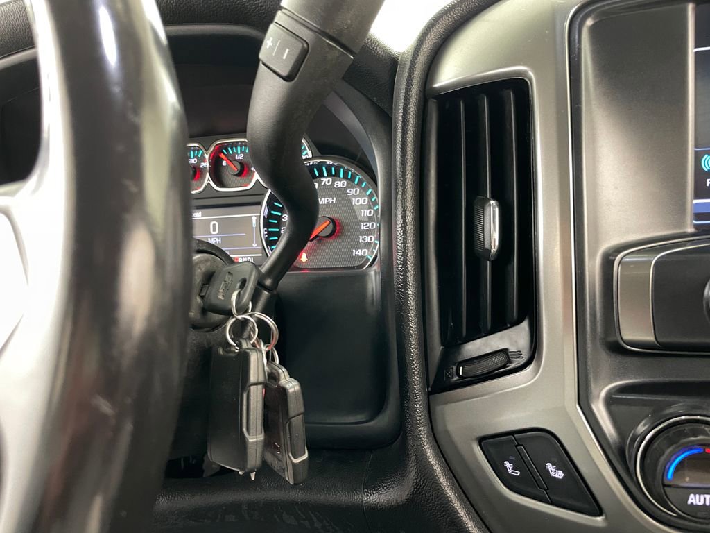 Used 2017 Chevrolet Silverado 1500 LT w/ All Star Edition image 29