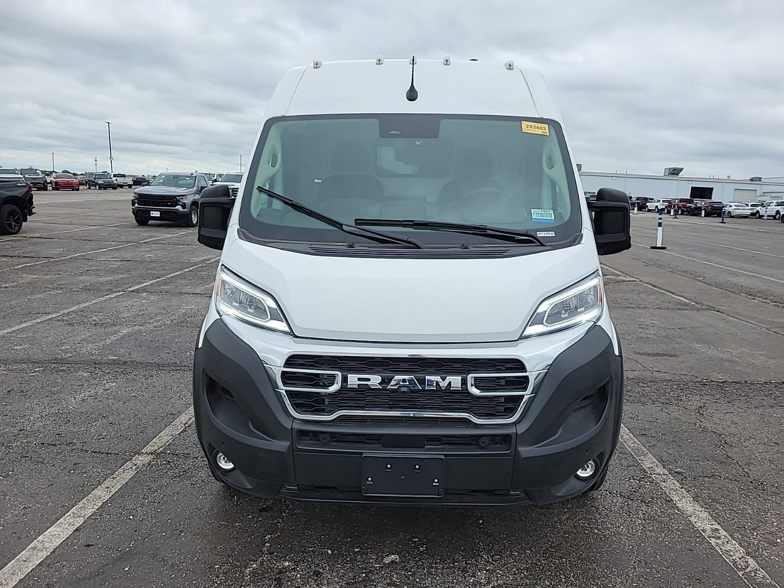Used 2025 RAM ProMaster 2500 w/ Quick Order Package 22H SLT+ FWD image 3