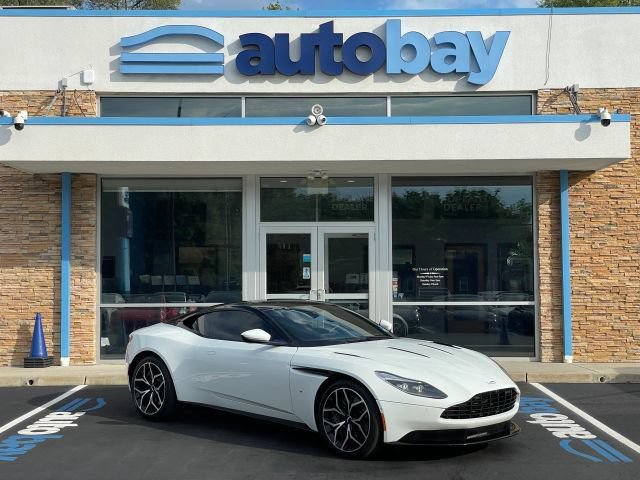 Used 2017 Aston Martin DB11 V12 RWD image 7