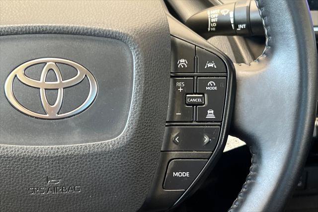 Certified 2023 Toyota Prius LE FWD image 26