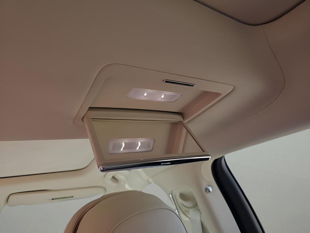 New 2025 Bentley Flying Spur Plug-In Hybrid image 37