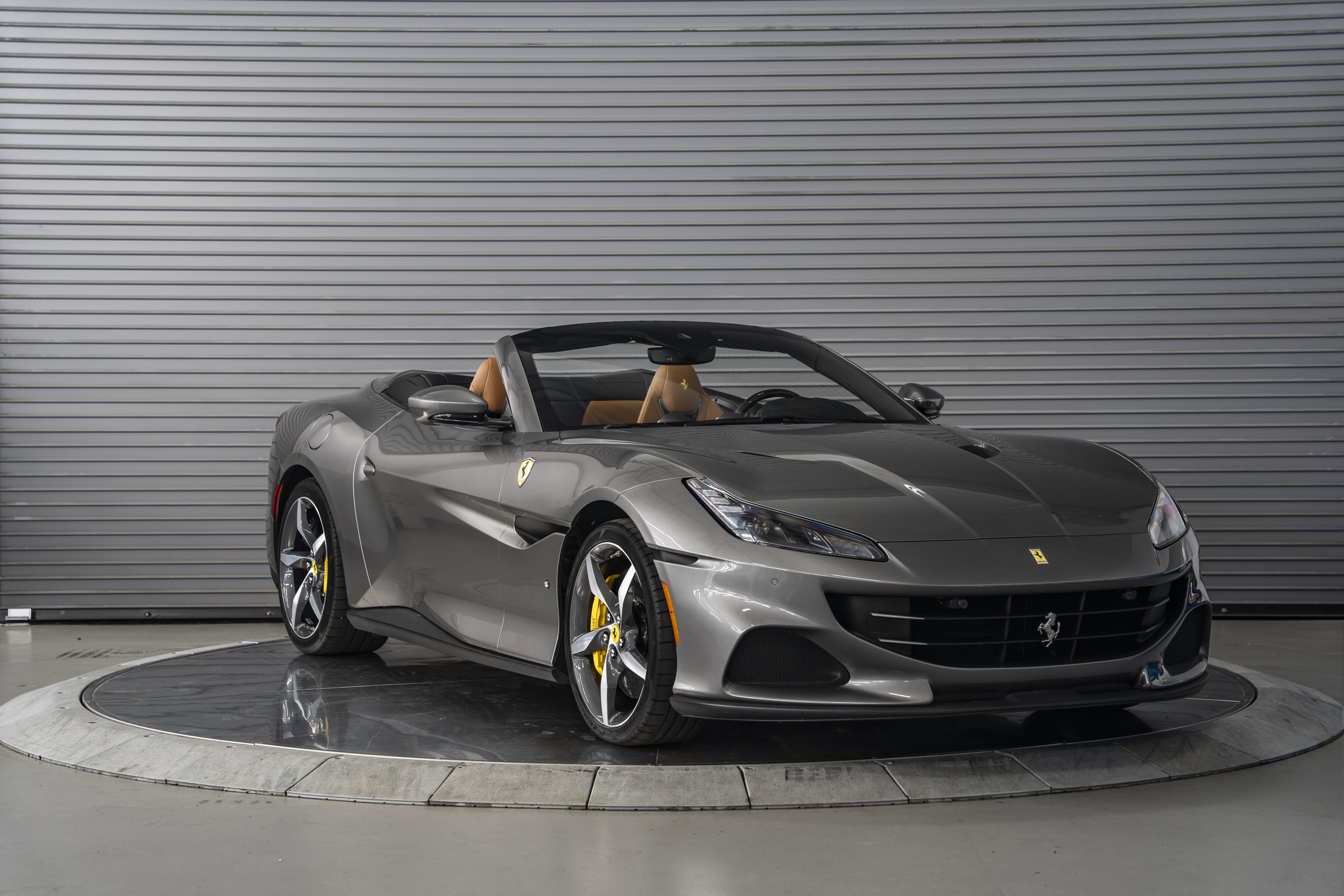 Used 2022 Ferrari Portofino M RWD image 7