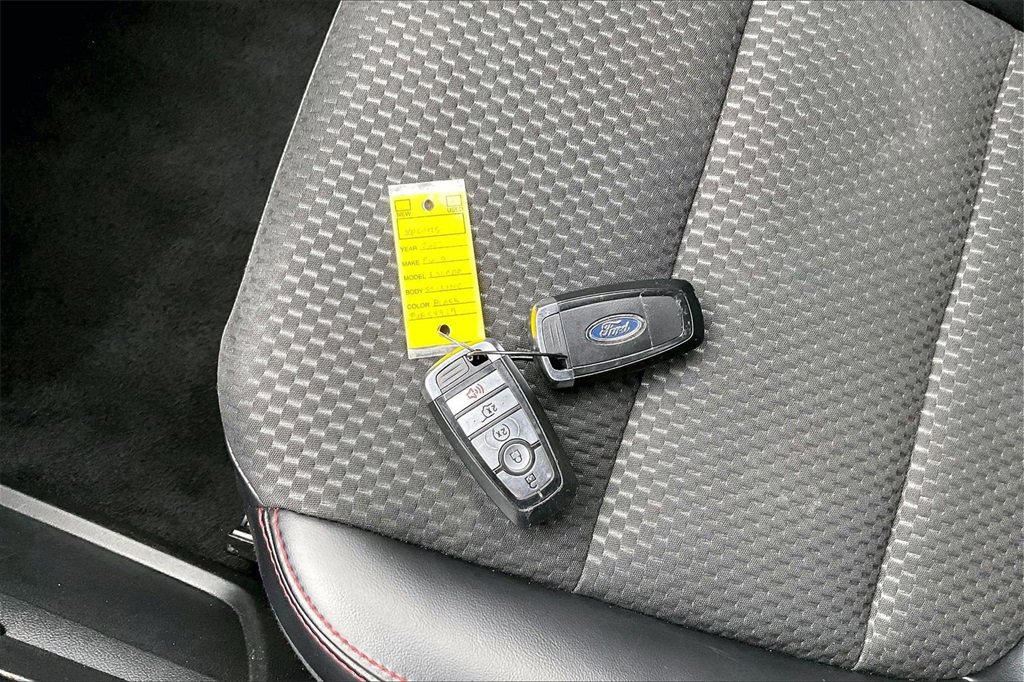 Used 2023 Ford Escape ST-Line image 11