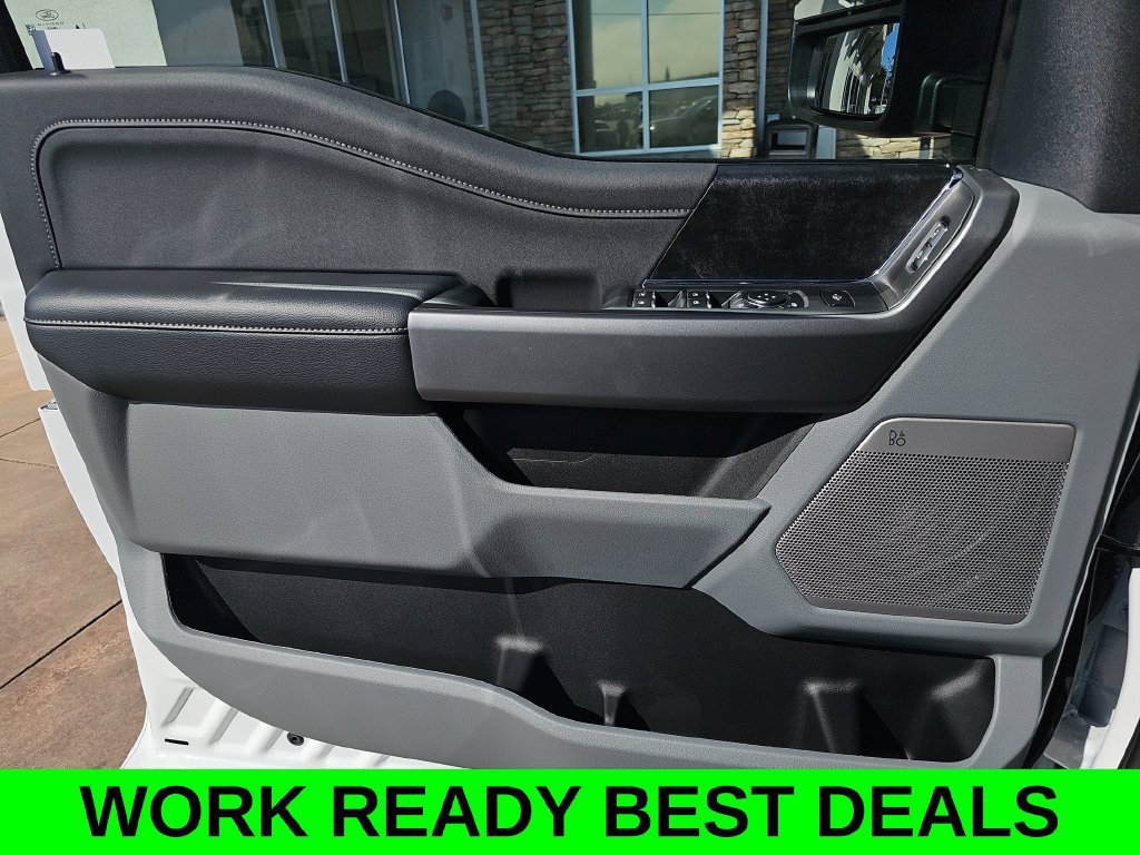 New 2026 Ford F250 XLT w/ XLT Premium Package AWD/4WD image 27