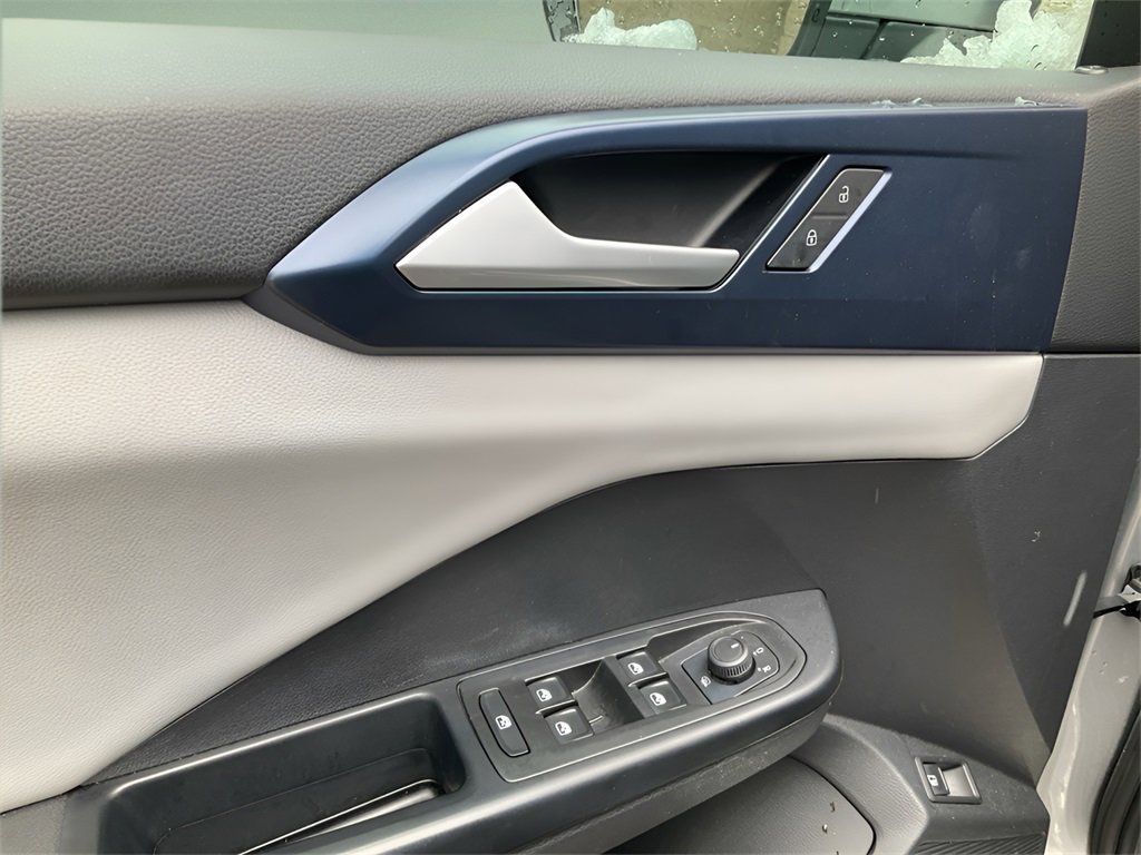 Used 2022 Volkswagen Taos SE image 17