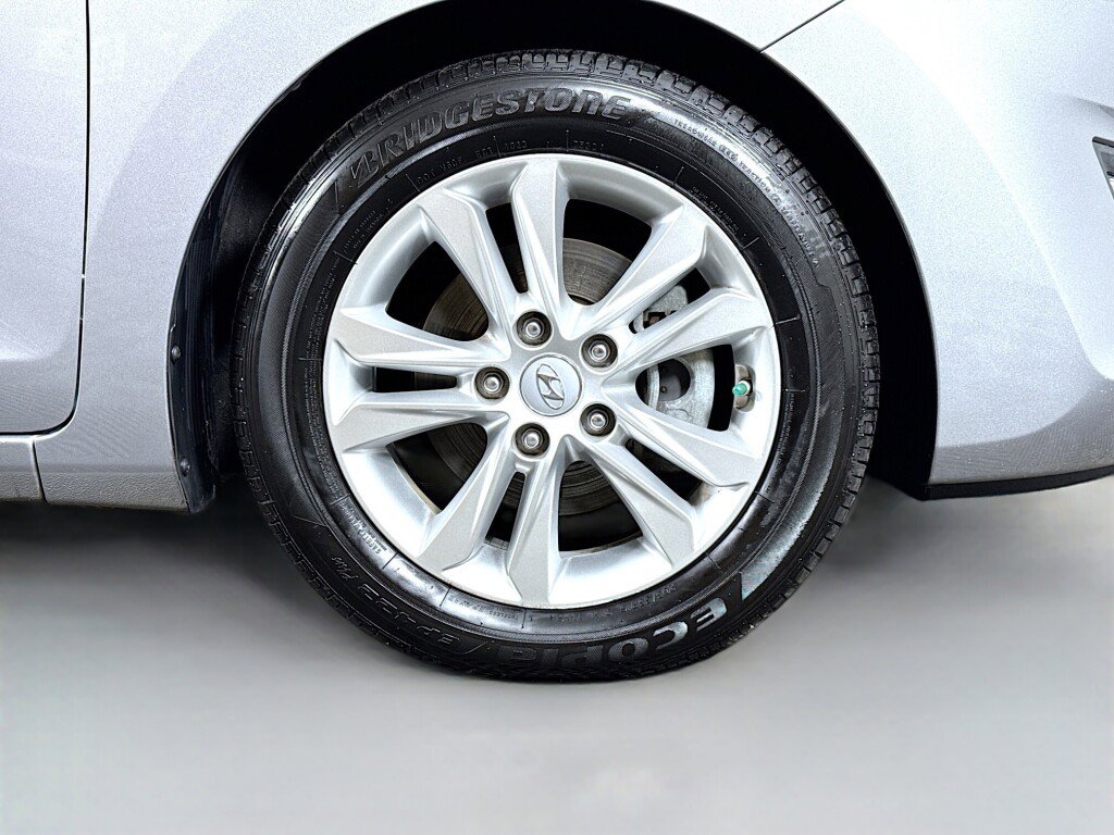 Used 2014 Hyundai Elantra GT image 37