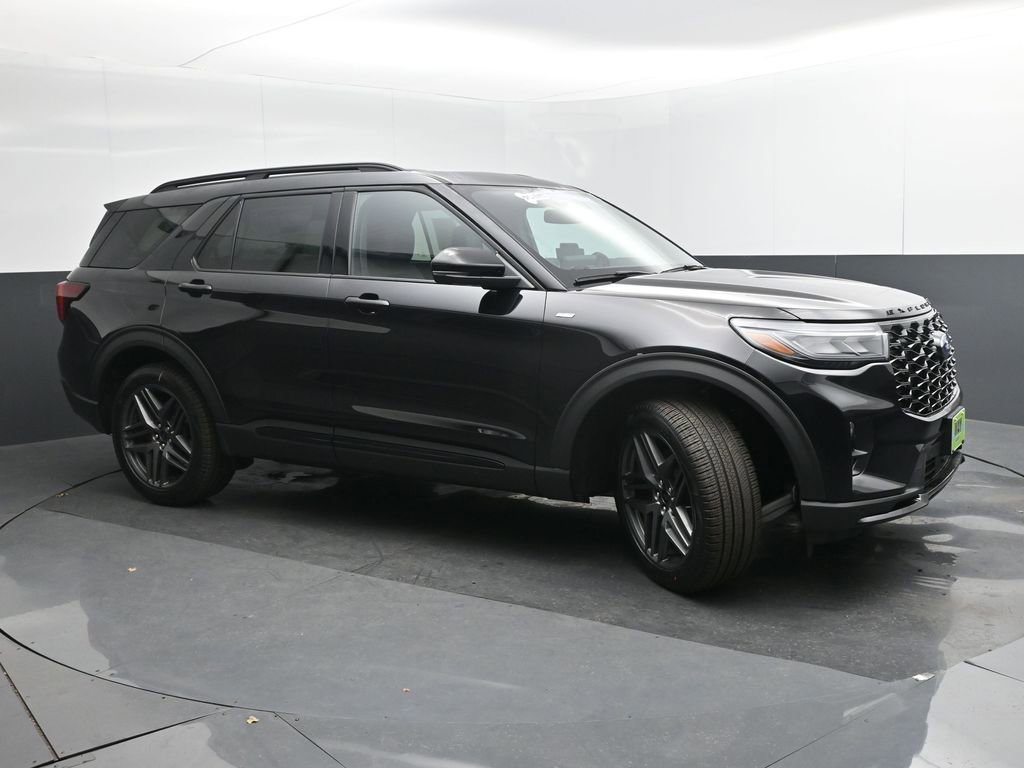 New 2026 Ford Explorer ST-Line w/ ST-Line Street Pack image 8