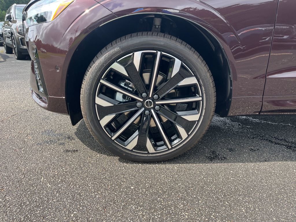 New 2026 Volvo XC60 B5 Ultra w/ Protection Package Premier image 33