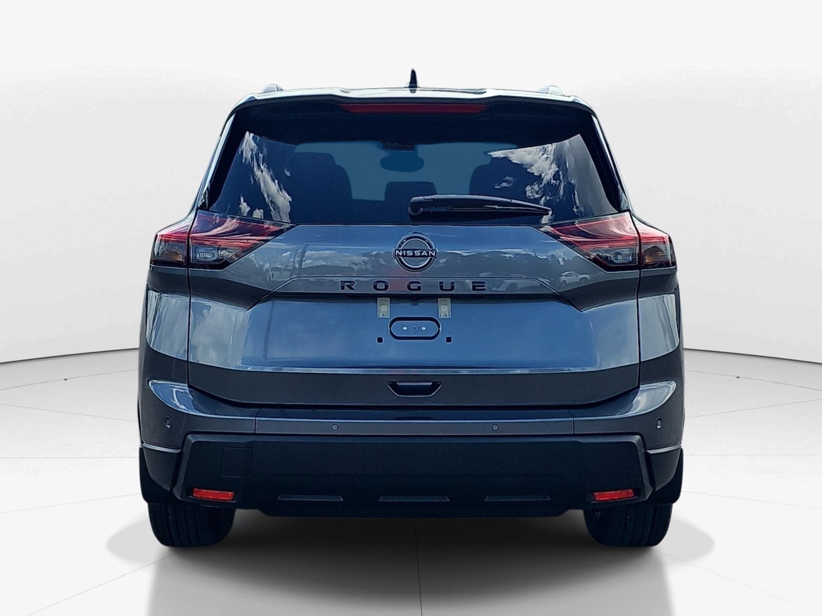 New 2027 Nissan Rogue Dark Armor FWD image 7