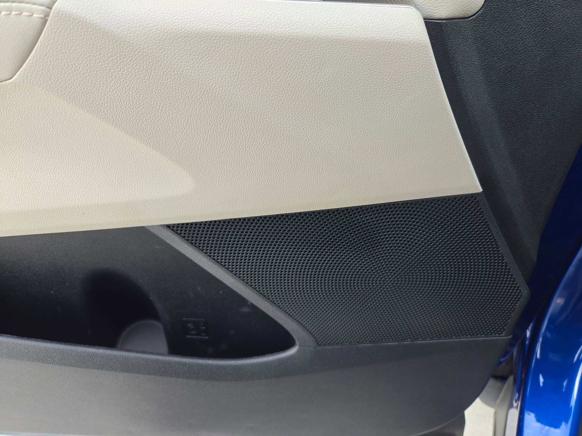 Used 2023 Kia Sorento SX image 15