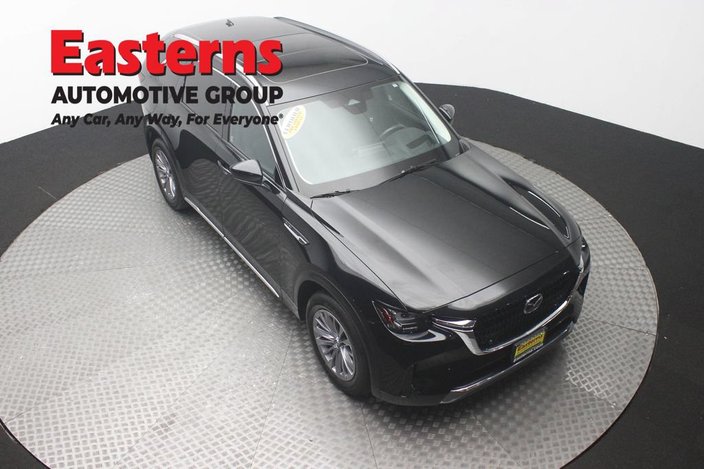 Used 2024 MAZDA CX-90 Plug-In Hybrid w/ Premium Pkg AWD/4WD image 3