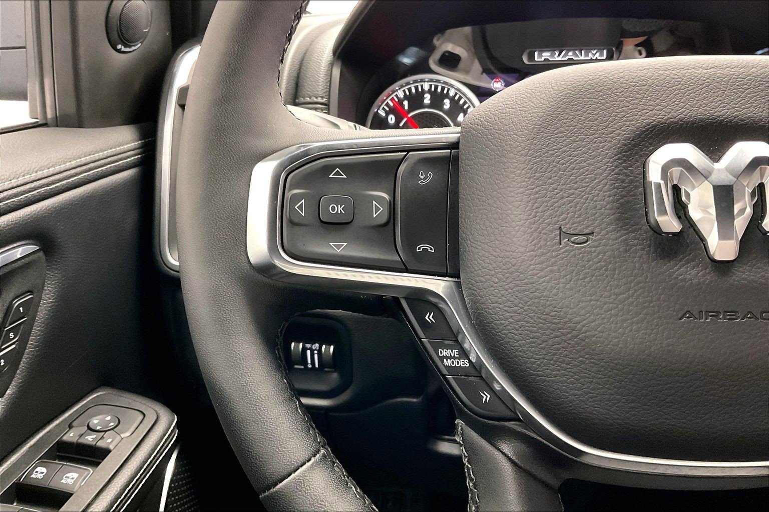 Used 2025 RAM 1500 Laramie w/ Sport Appearance Package image 20
