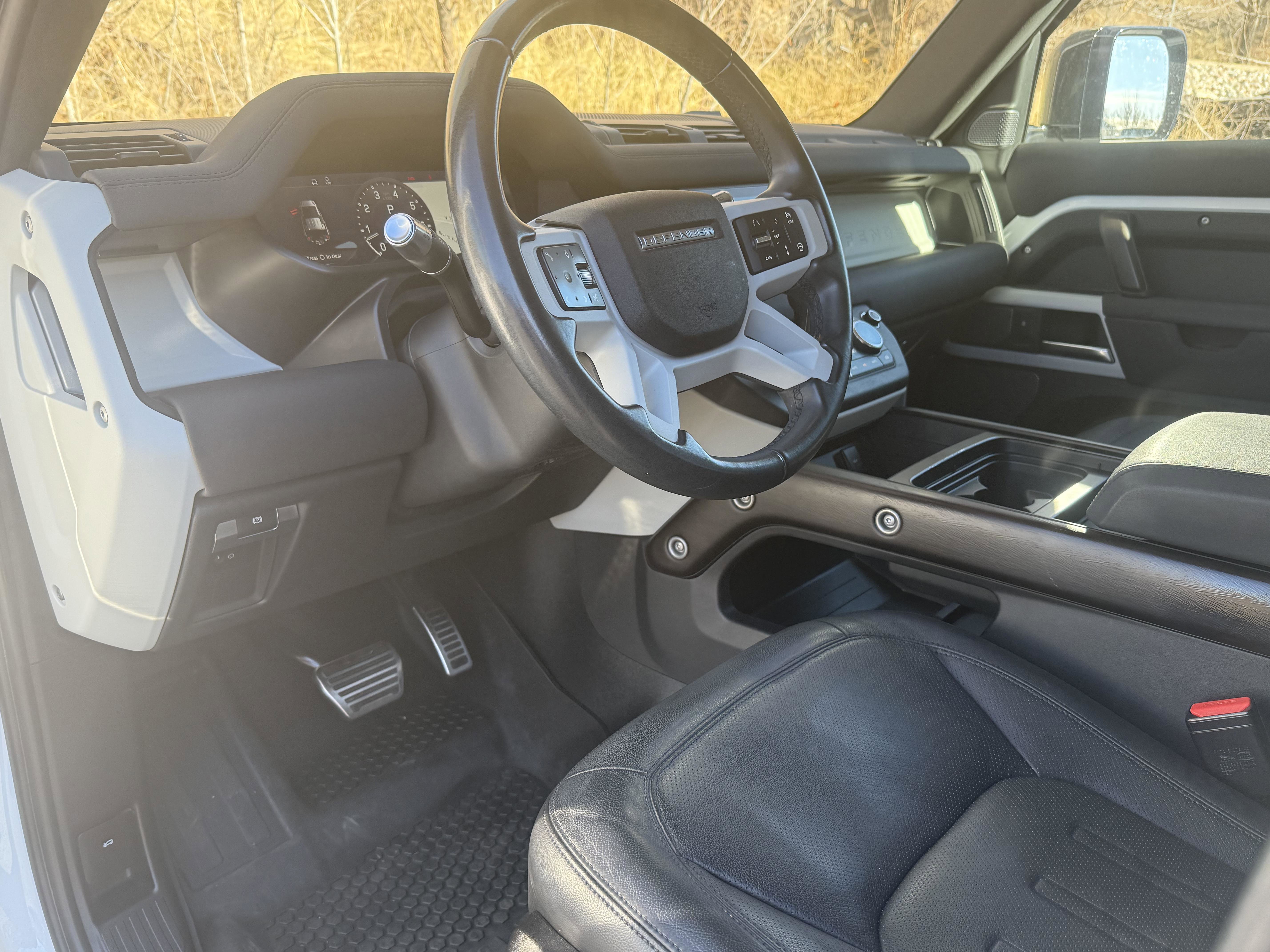 Certified 2022 Land Rover Defender 110 SE image 14