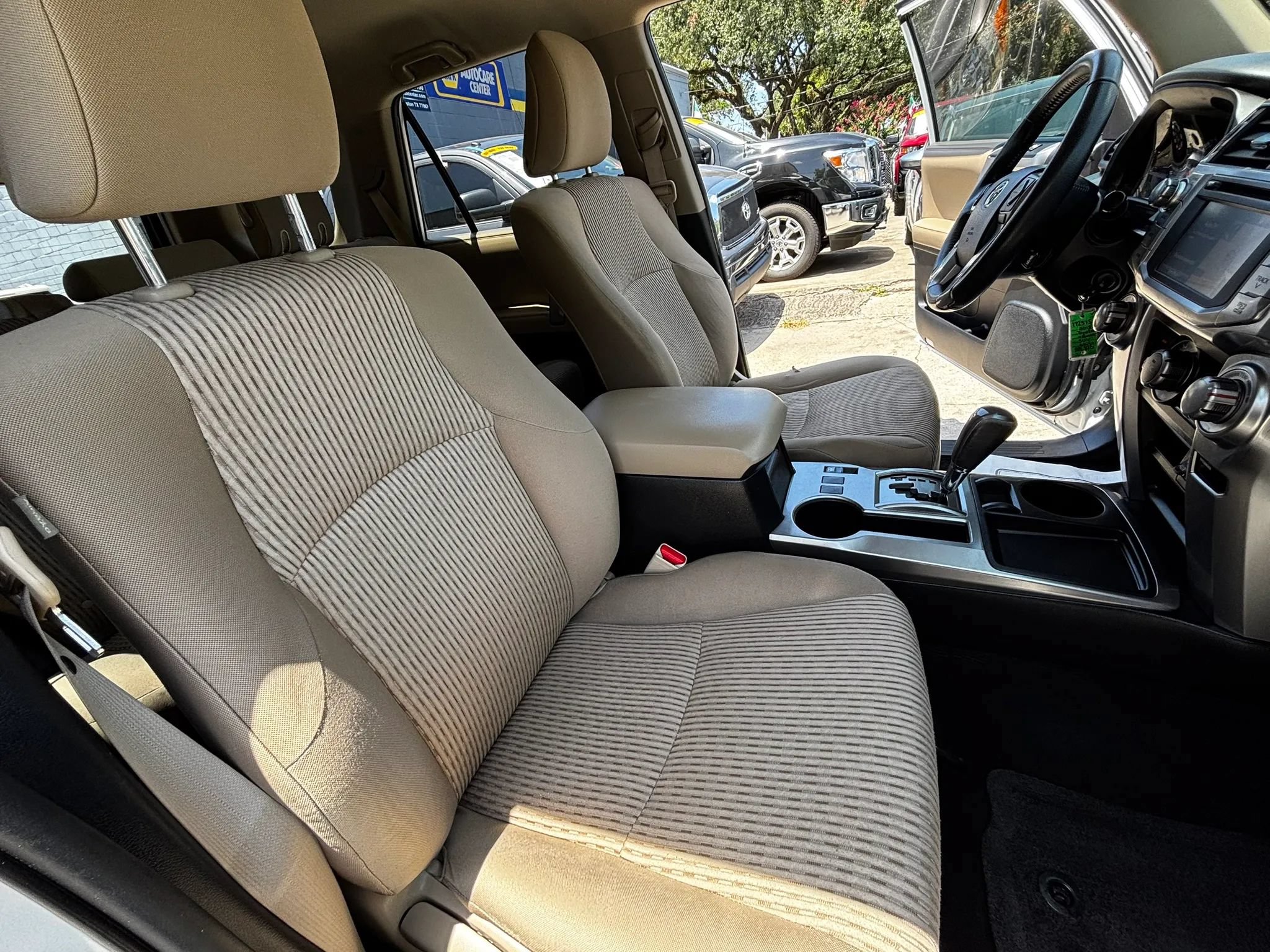 Used 2018 Toyota 4Runner SR5 RWD image 20