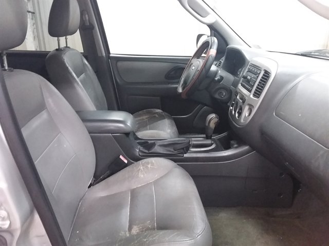Used 2006 Ford Escape XLT image 14