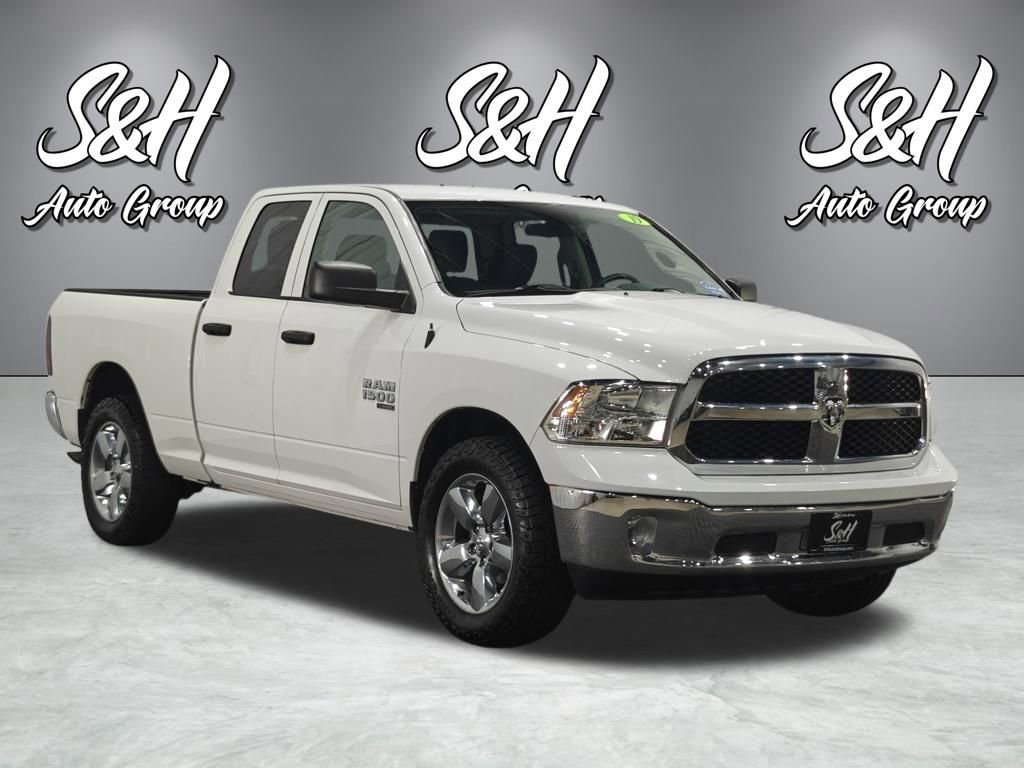 Used 2019 RAM 1500 ST w/ SXT Plus Group AWD/4WD image 2
