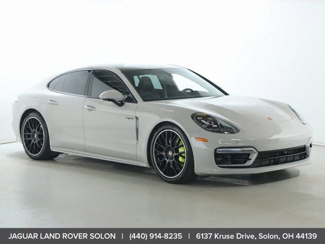 Used 2023 Porsche Panamera 4 image 11
