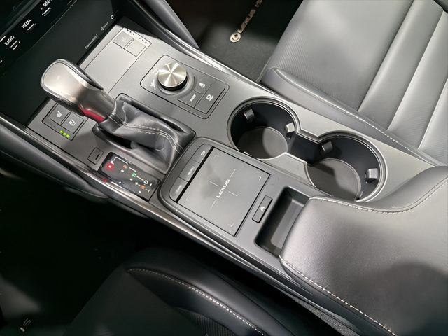 Used 2023 Lexus IS 350 F Sport w/ Memory Package RWD image 12