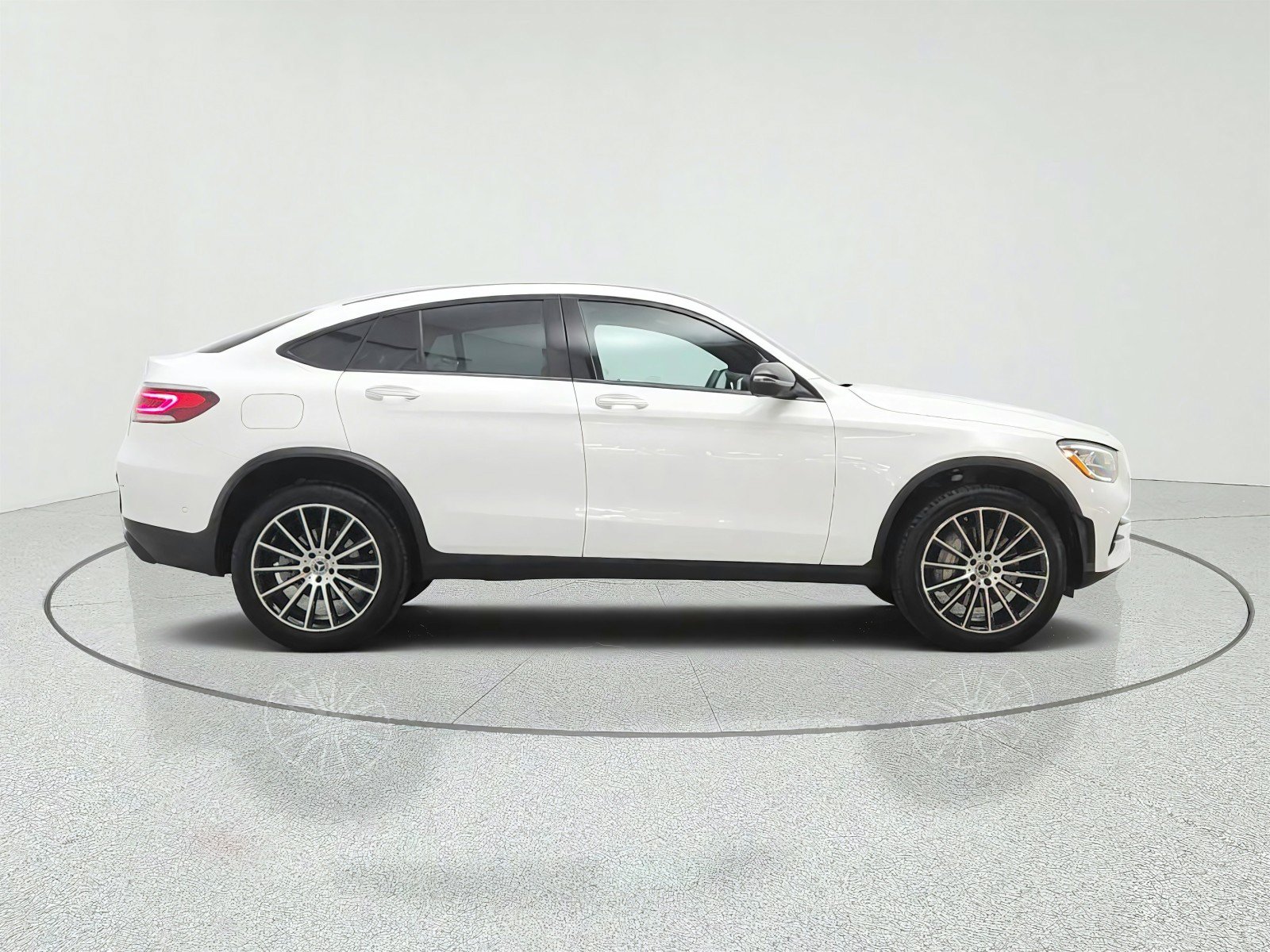 Certified 2023 Mercedes-Benz GLC 300 4MATIC Coupe image 4