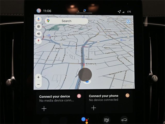 New 2026 Volvo XC90 B6 Plus w/ Protection Package Premier image 13