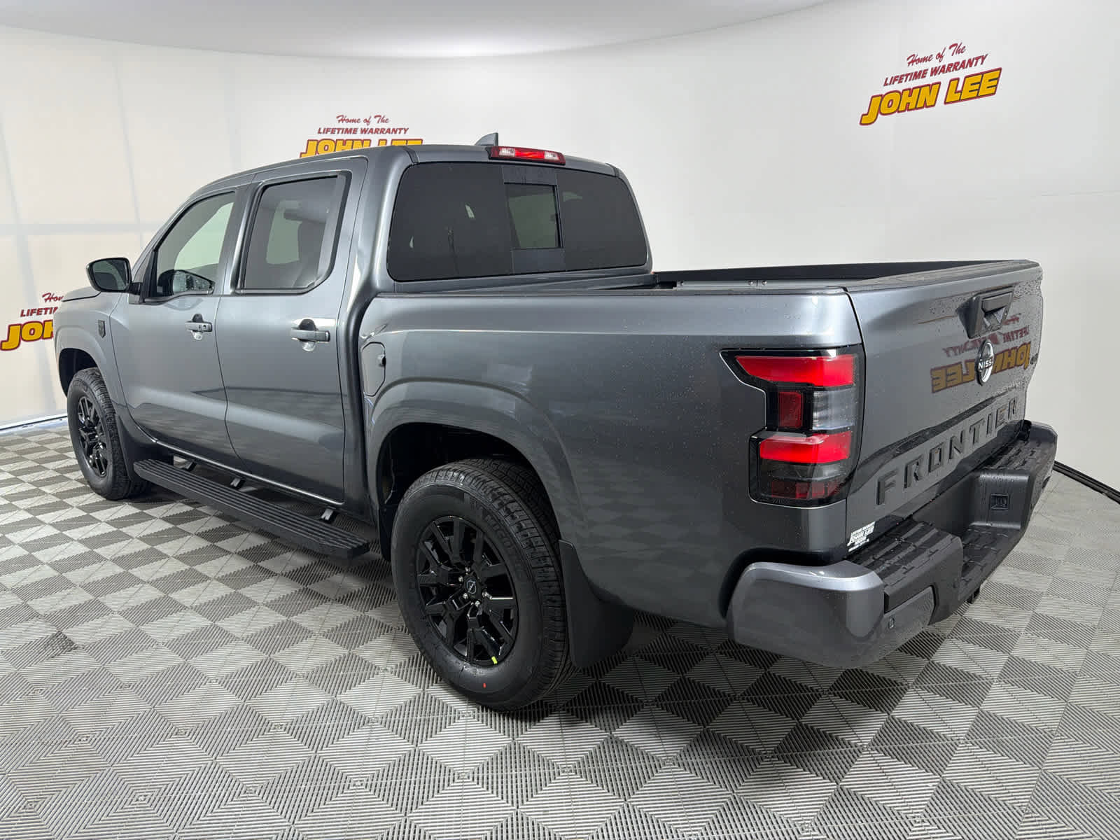 New 2026 Nissan Frontier SV w/ SV Convenience Package image 3