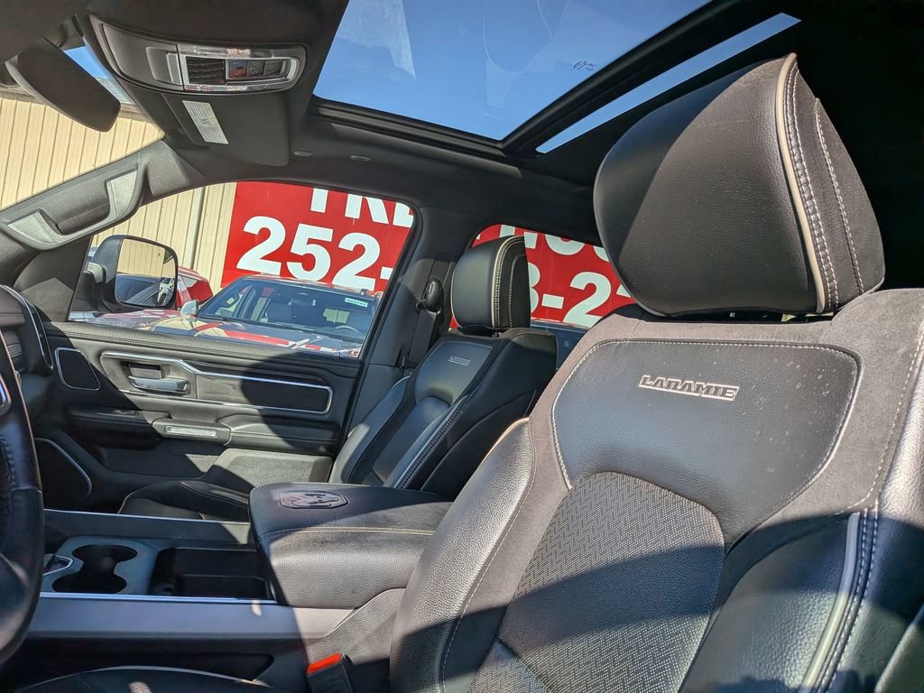 Used 2022 RAM 1500 Laramie AWD/4WD image 10