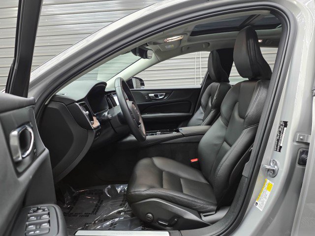 Used 2023 Volvo S60 T8 Plus AWD/4WD image 14