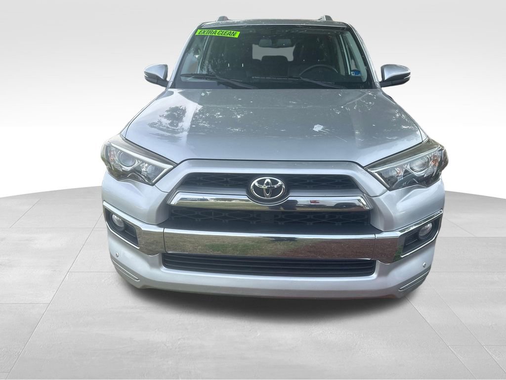 Used 2016 Toyota 4Runner Limited AWD/4WD image 3