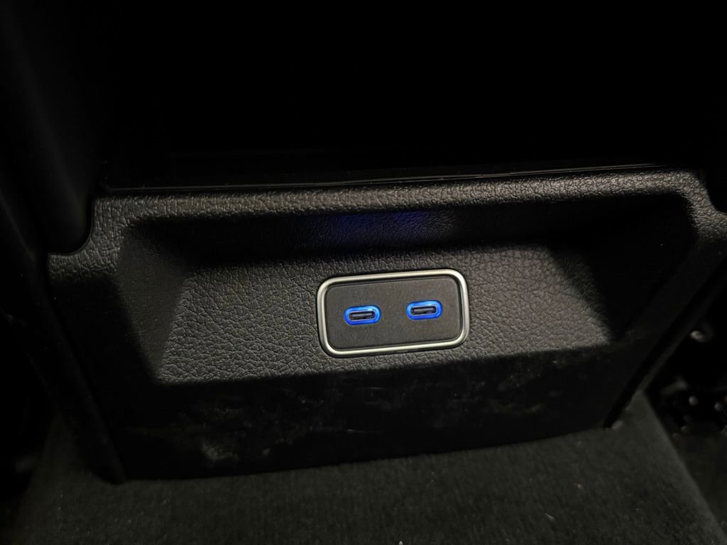 Used 2026 Mercedes-Benz GLS 450 4MATIC image 36