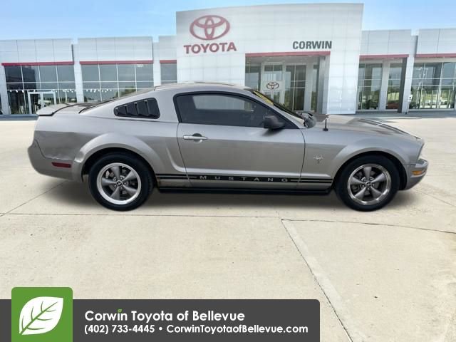 Used 2009 Ford Mustang Premium image 6