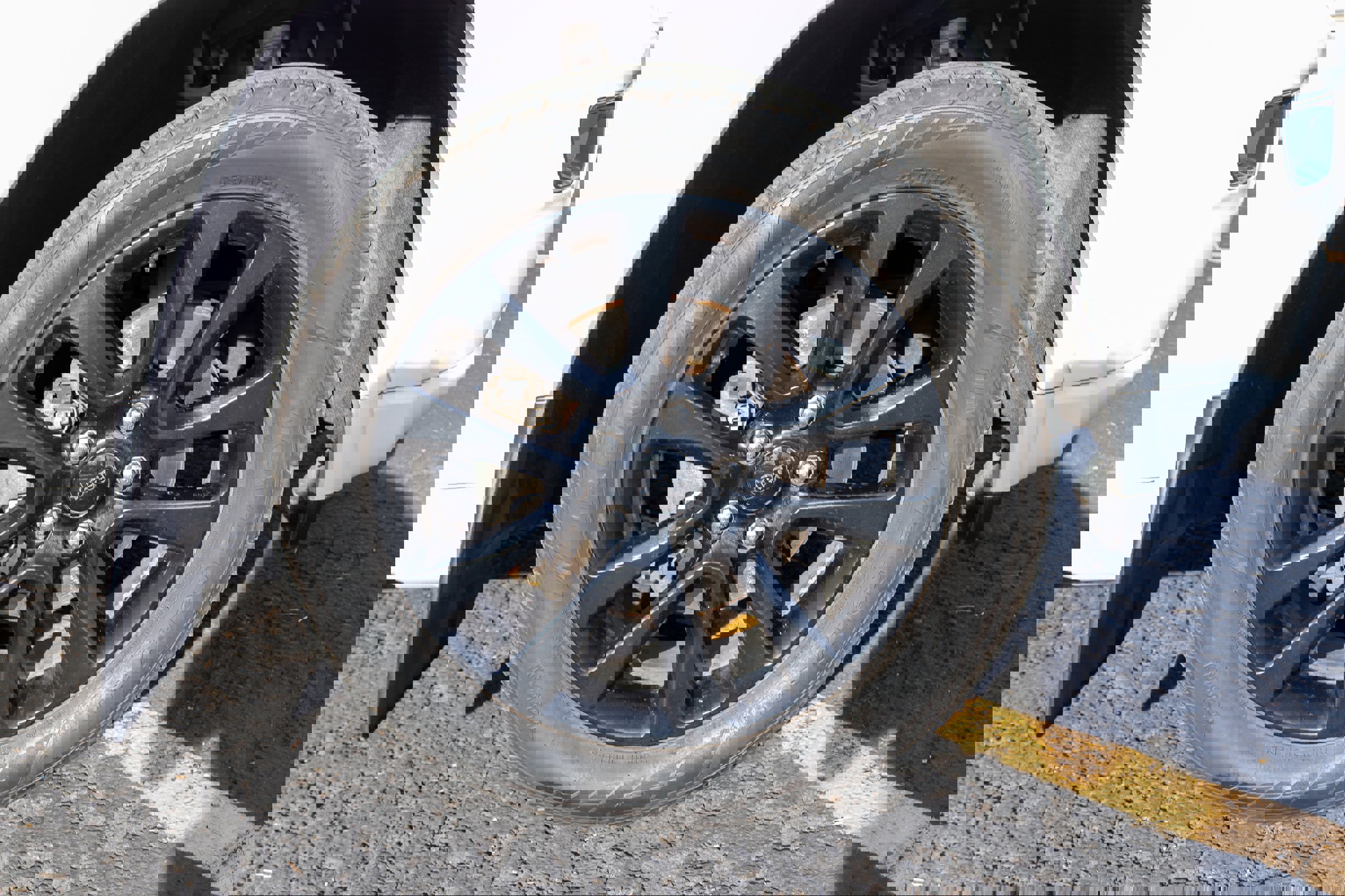 Used 2020 Jeep Grand Cherokee Altitude image 30