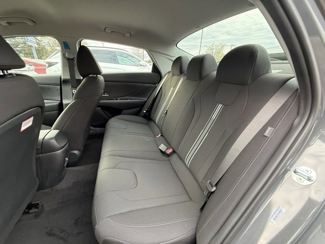 New 2026 Hyundai Elantra Blue image 13