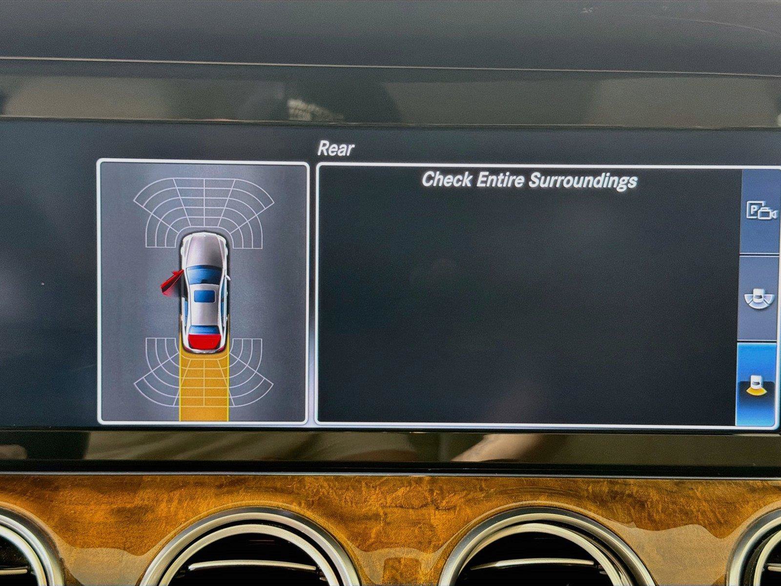 Used 2018 Mercedes-Benz E 300 image 13