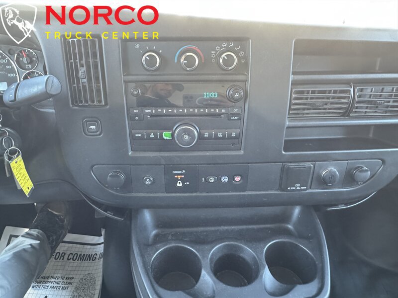Used 2019 Chevrolet Express 3500 w/ Power Convenience Package RWD image 20
