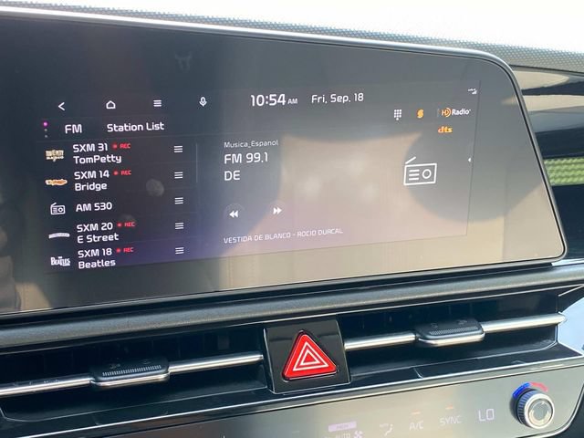 Used 2023 Kia Niro EX Touring FWD image 22