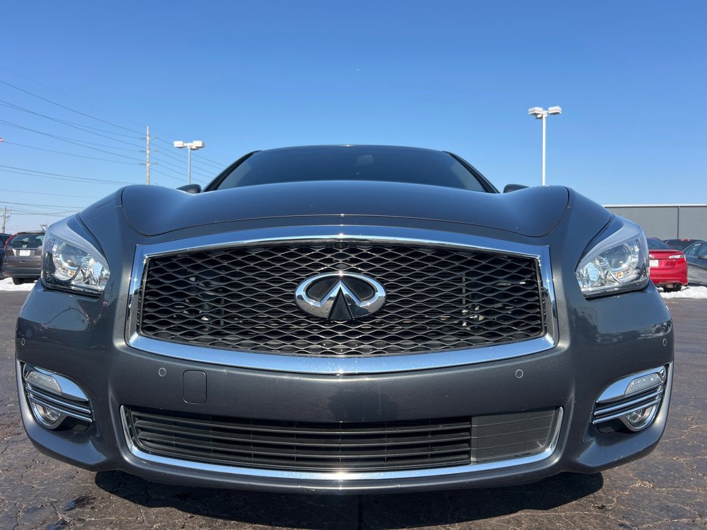 Used 2015 INFINITI Q70 L 3.7 w/ Deluxe Touring Package image 2