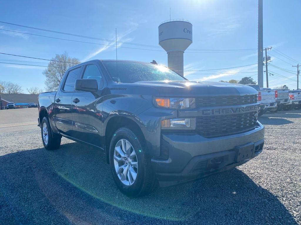 Used 2021 Chevrolet Silverado 1500 Custom w/ LPO, Dark Essentials Package image 9