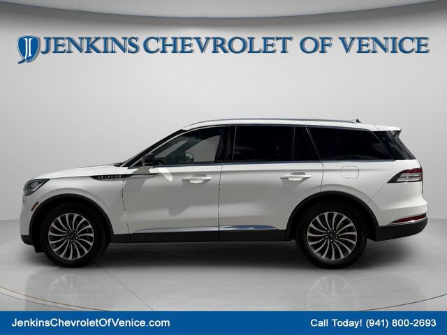 Used 2023 Lincoln Aviator Reserve w/ Equipment Group 201A AWD/4WD image 9