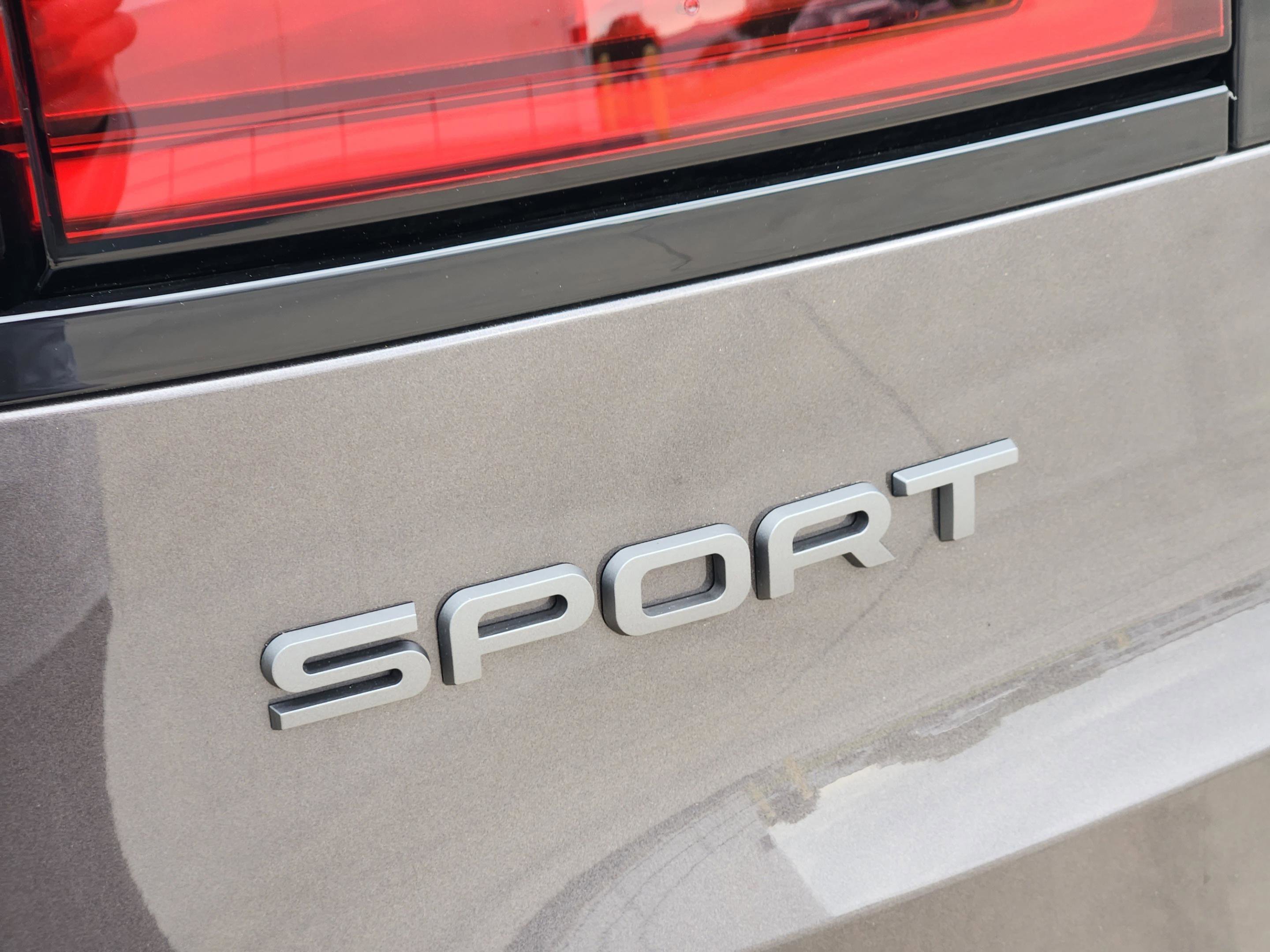 New 2026 Land Rover Range Rover Sport SE AWD/4WD image 30