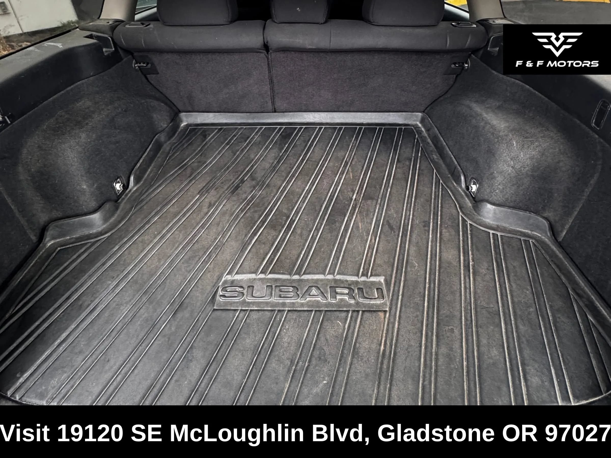Used 2005 Subaru Outback 2.5XT AWD/4WD image 12