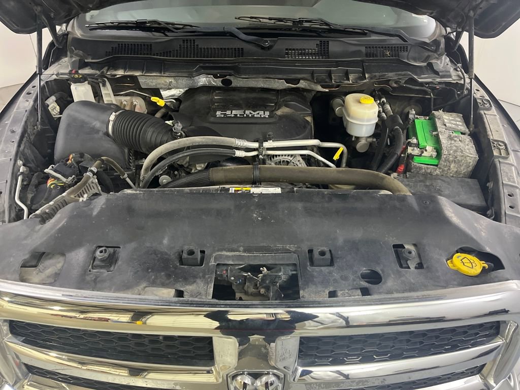 Used 2018 RAM 2500 Tradesman w/ Chrome Appearance Group image 9